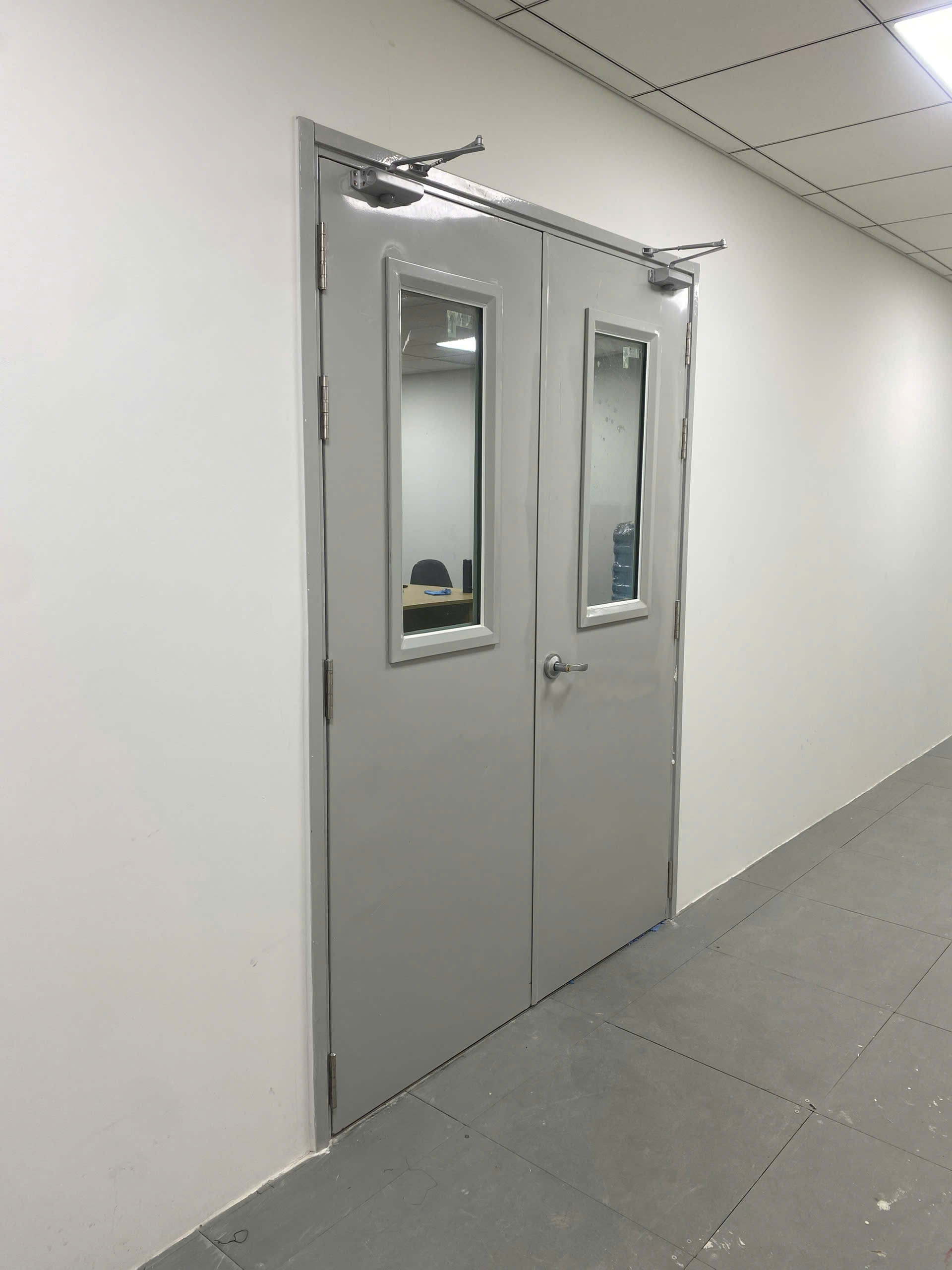 Lỗi đo sai kích thước cửa so với kích thước ô chờ khi lắp cửa chống cháy